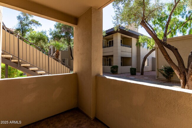 Building Photo - 7009 E Acoma Dr