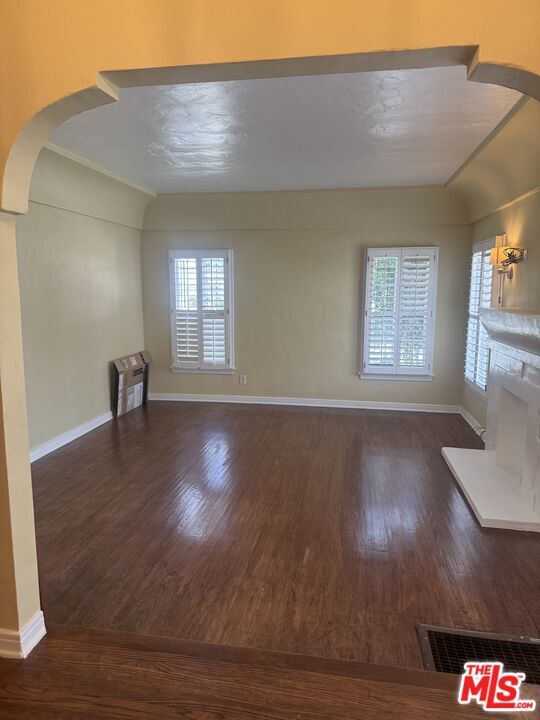 Building Photo - 4116 Garthwaite Ave