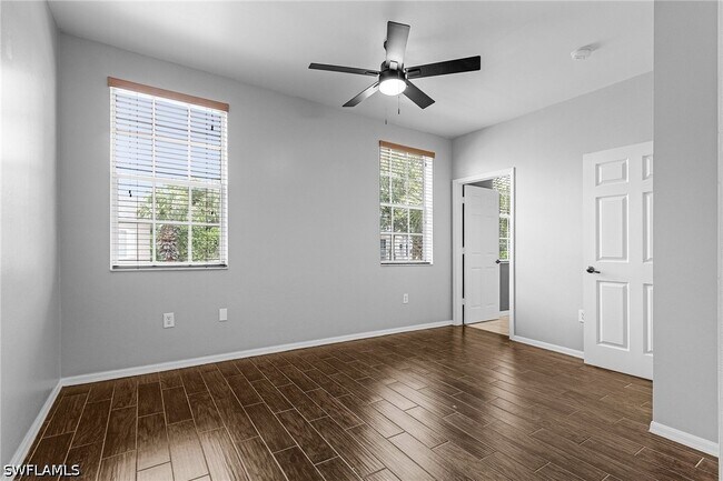 Building Photo - 3258 Tamara Dr