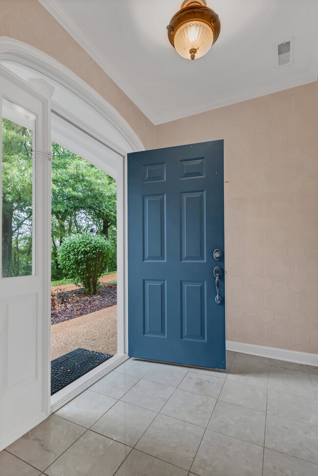 Building Photo - 7018 Sunrise Cir