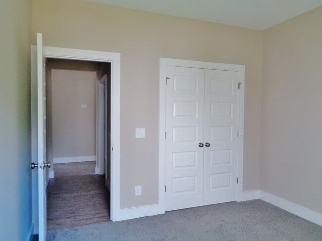 Building Photo - Home for Rent in Tuscaloosa, AL... Available to View Now!!!