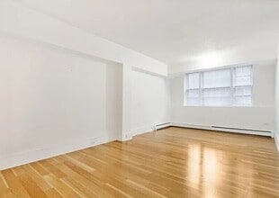 Building Photo - 50 Follen St