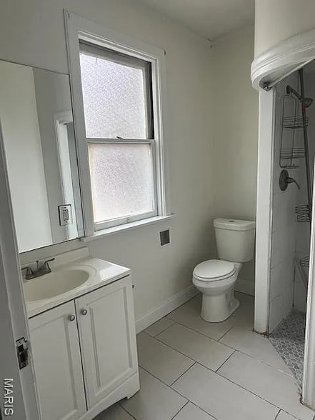 Building Photo - 4631 Oregon Ave