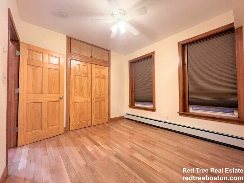 Building Photo - 655 Washington St