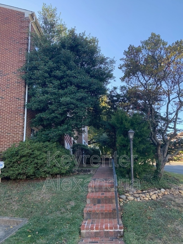 Building Photo - 2134 Langston Blvd.
