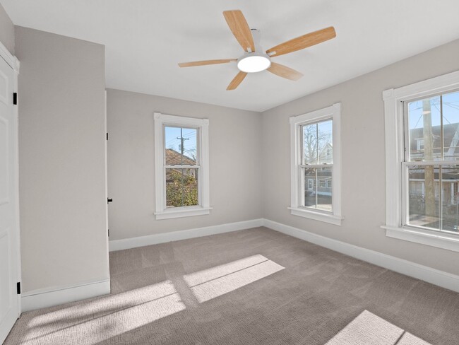 Building Photo - Spacious 5-Bedroom Rental with Backyard & Basement in Millville