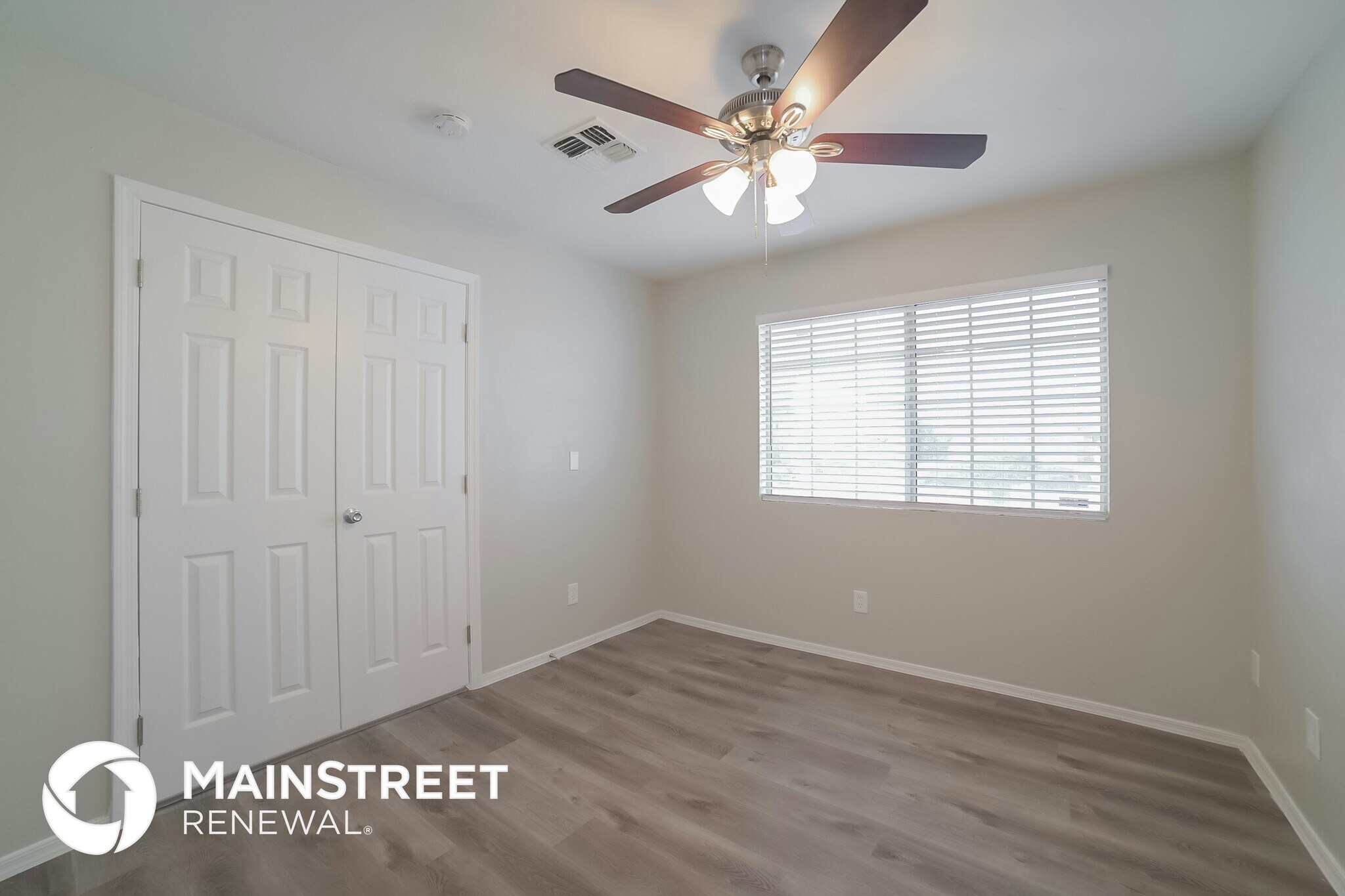 Building Photo - 8505 W Windsor Ave