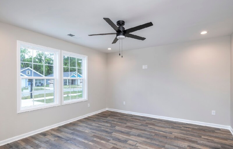 Building Photo - 508 Church St