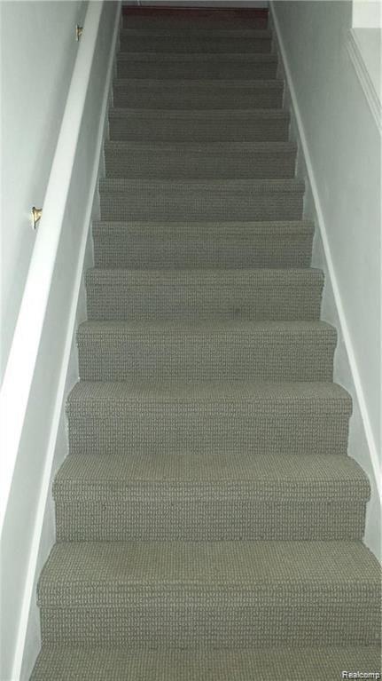 Building Photo - 2088 Arcadia Dr