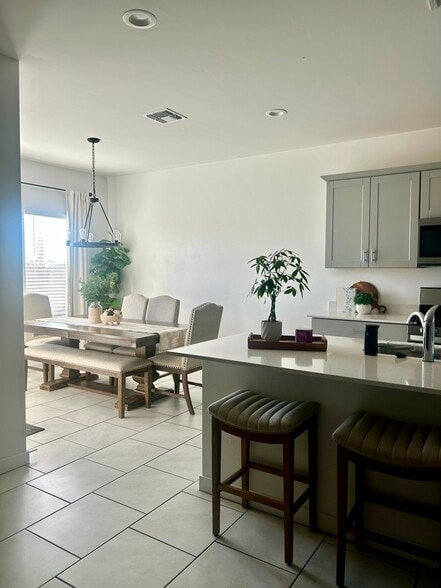 Building Photo - 13306 N Jessett Ln