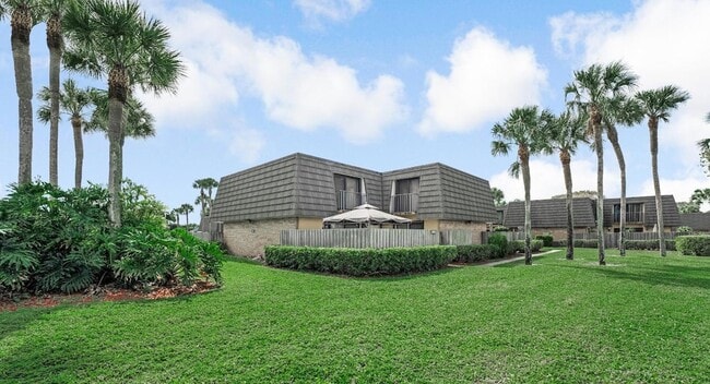 Building Photo - 2439 24th Way