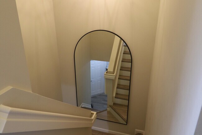 Building Photo - 6848 Brook Hollow Rd