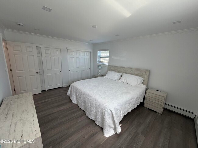 Building Photo - 135 Wharfside Dr