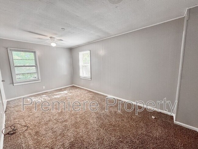 Building Photo - 5141 Booth Ave