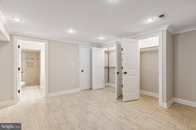 Building Photo - 39 U St NE