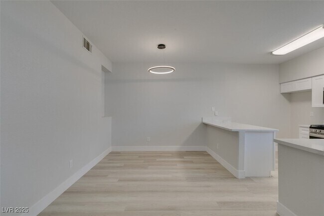 Building Photo - 2251 Wigwam Pkwy