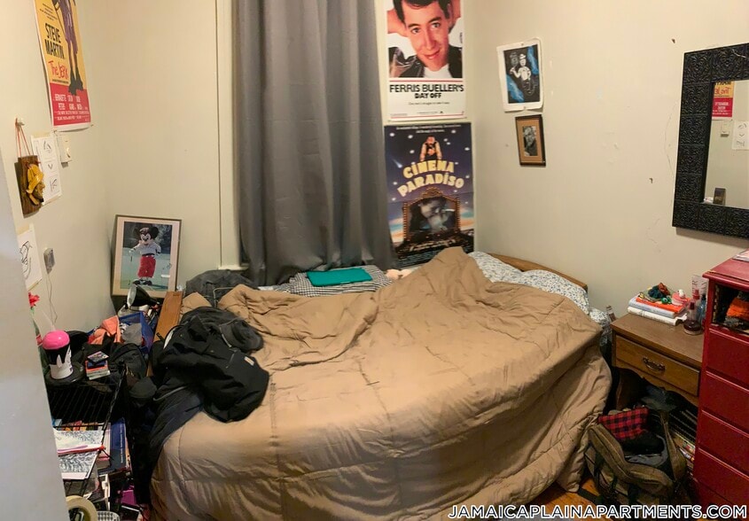 Building Photo - 108 Hyde Park Ave