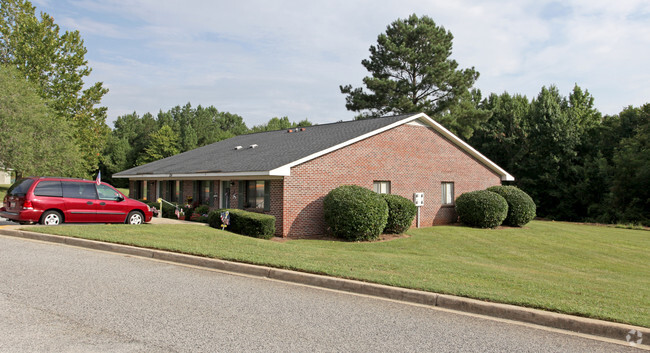 Building Photo - Knolwood Apartments