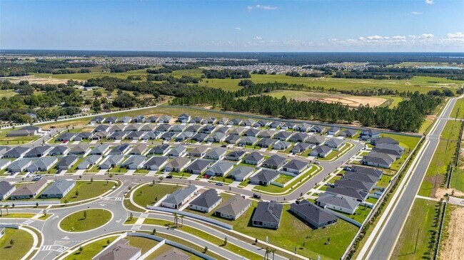 Building Photo - 1750 Daystar Dr