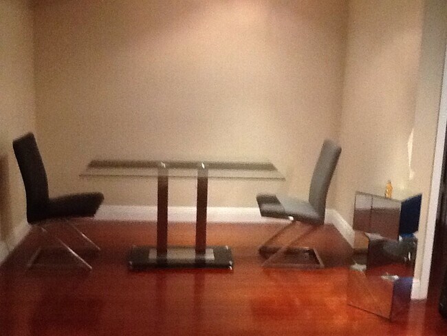 Building Photo - 600 S Dixie Hwy