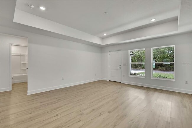 Building Photo - 10324 Chalmer St
