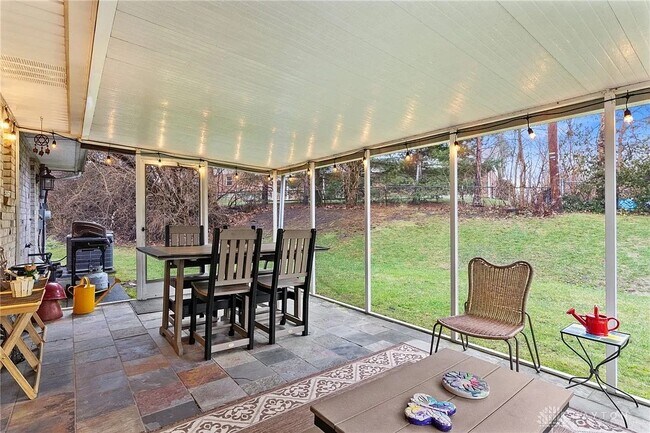 Building Photo - 4409 Sunnydale Pl
