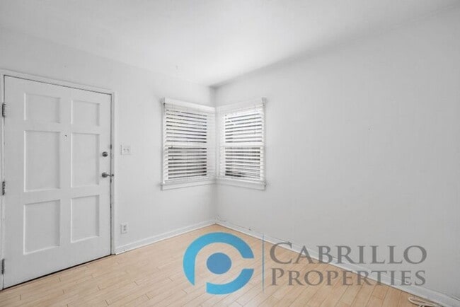 Building Photo - 4332 Cleveland Ave