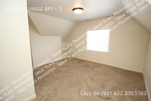 Building Photo - 4529 Holdrege St