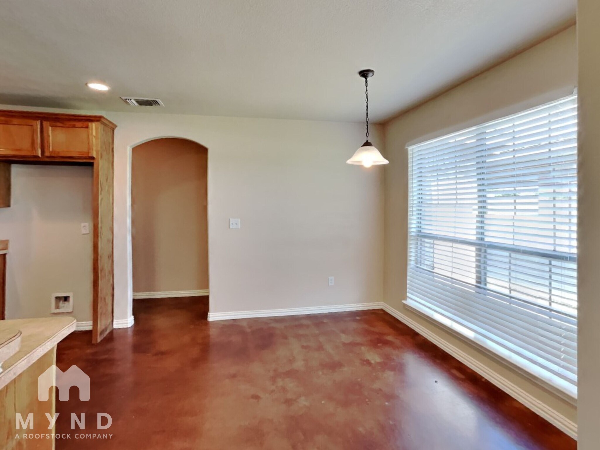 Building Photo - 102 Jolin Ln