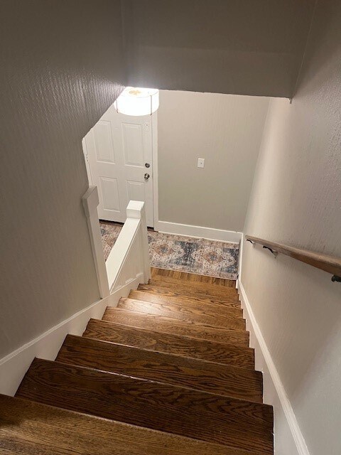 Building Photo - 188 Scottsville Rd