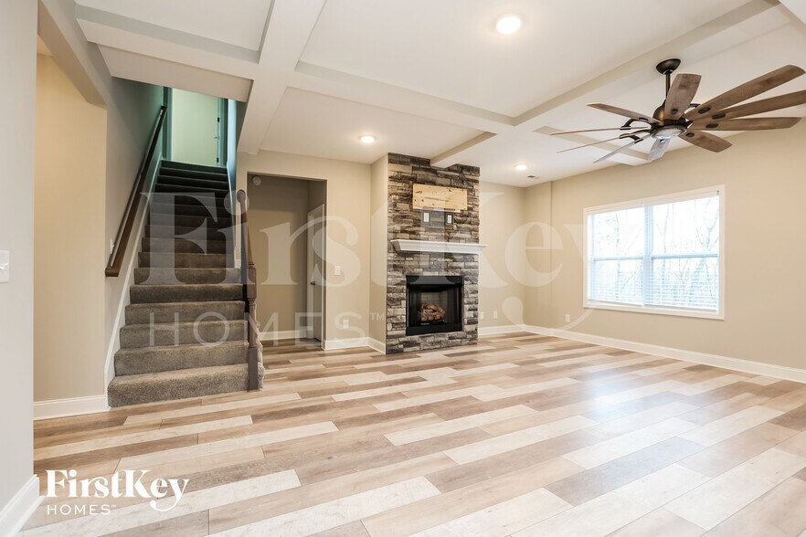 Building Photo - 1136 Eagles Nest Ln