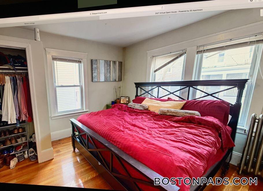 Building Photo - 18 Bond St