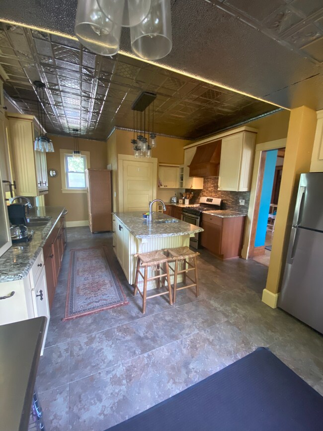 Building Photo - 1508 N Broad St