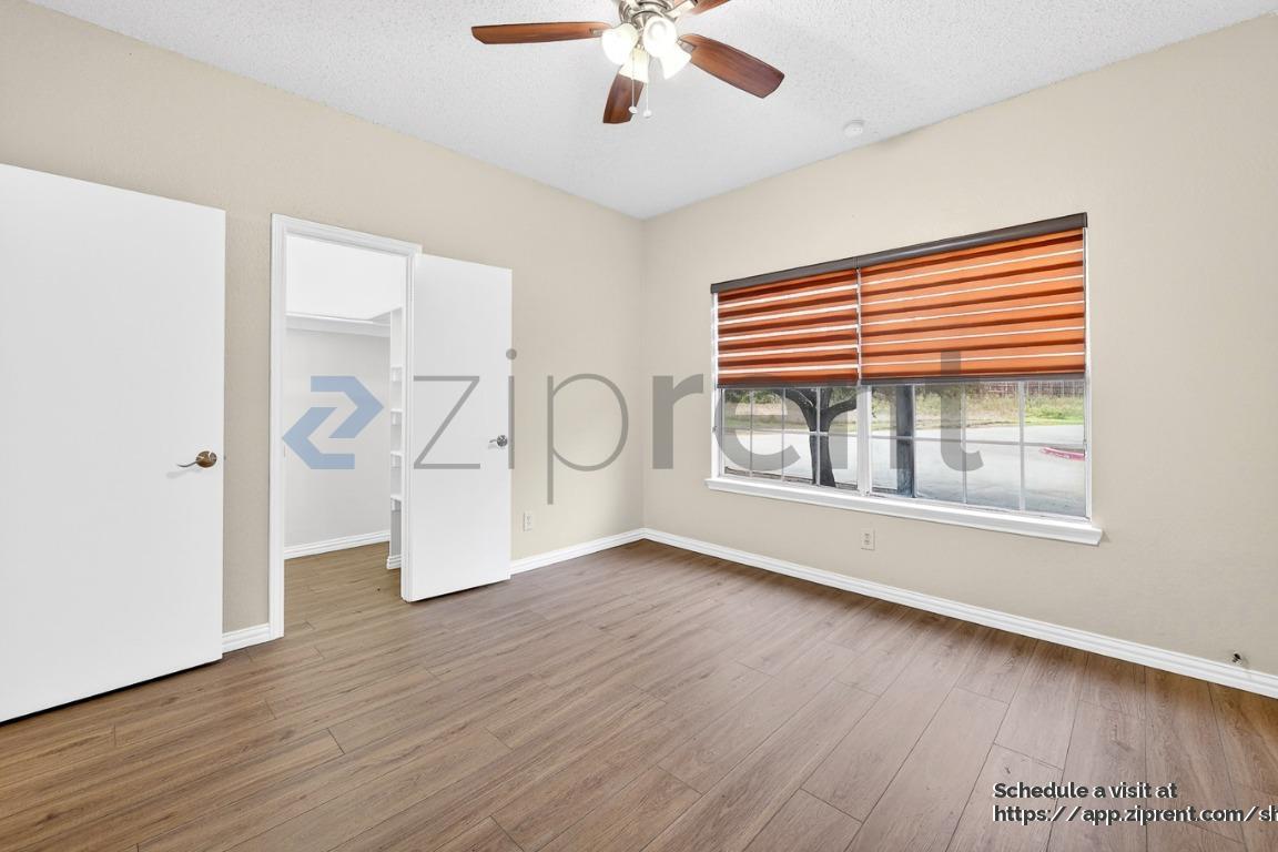 Building Photo - 4101 Esters Rd