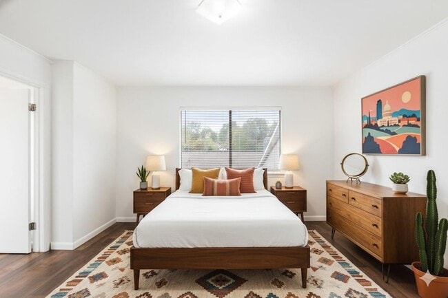 Building Photo - 1712 Timber Ridge Rd