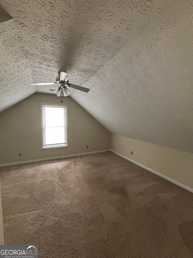 Building Photo - 3330 Ridgerock Way