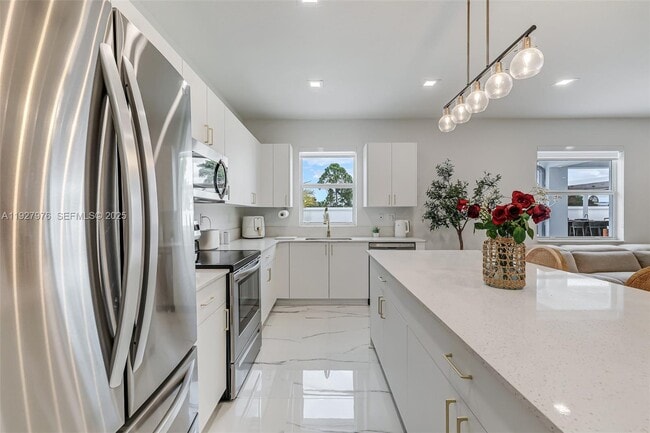 Building Photo - 16753 SW 290th Ln