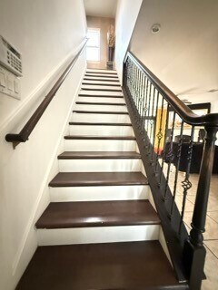 Building Photo - 14122 Avongate Ln