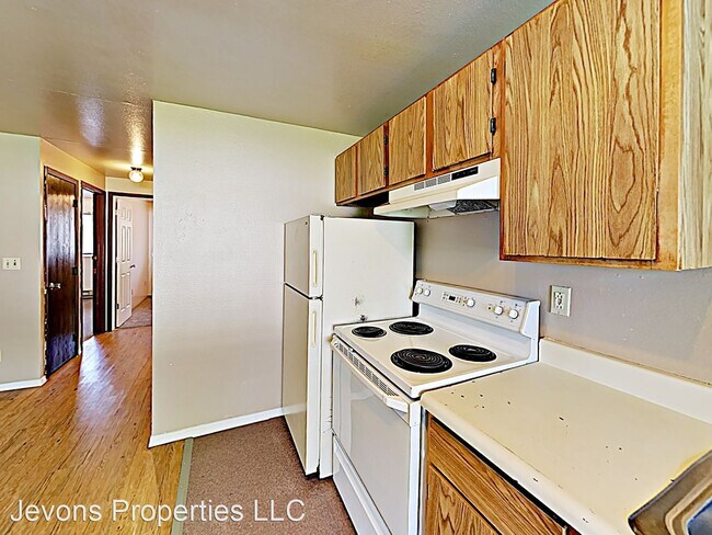 Building Photo - 608 N 3rd St