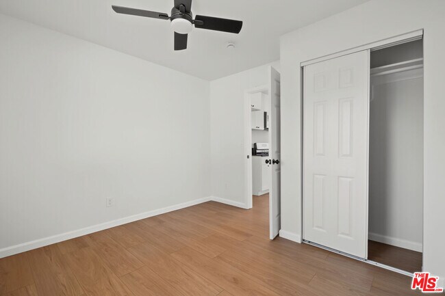 Building Photo - 11512 Fenton Ave