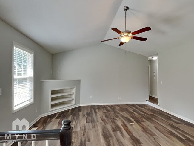 Building Photo - 1248 Grovewood Dr