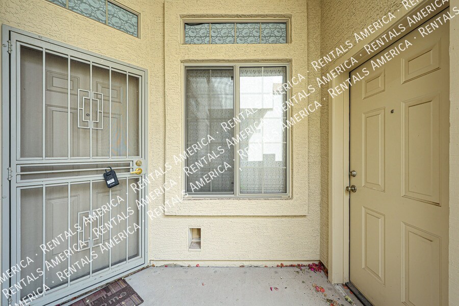 Building Photo - 6730 E Hermosa Vista Dr