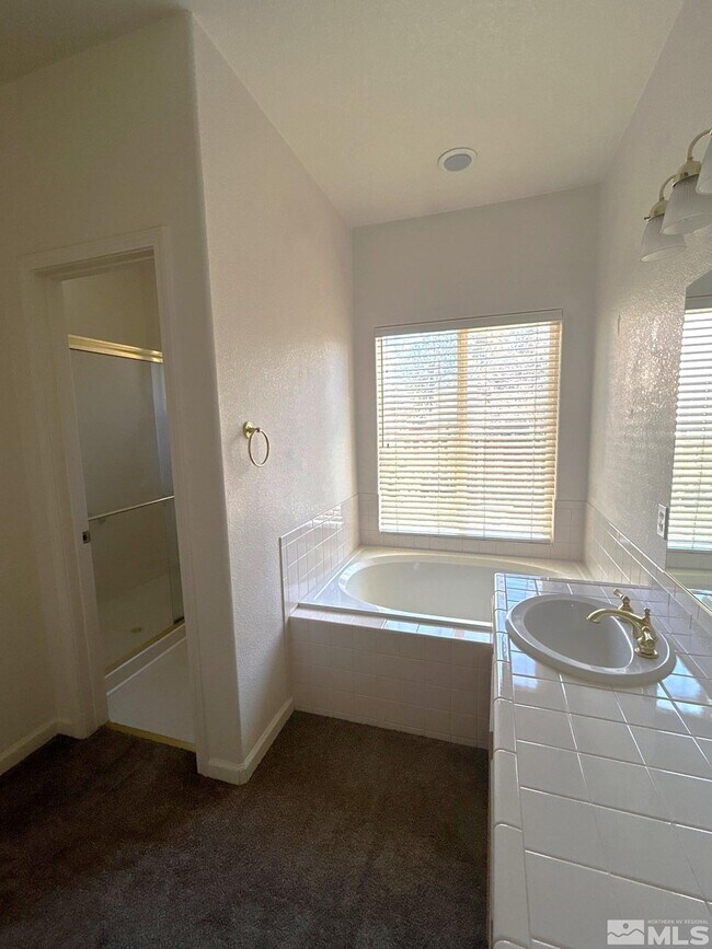 Building Photo - 6705 Cinnamon Dr