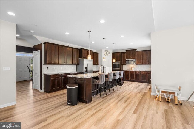 Building Photo - 6640 Timber Ridge Ln