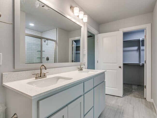 Building Photo - Beautiful New Home!