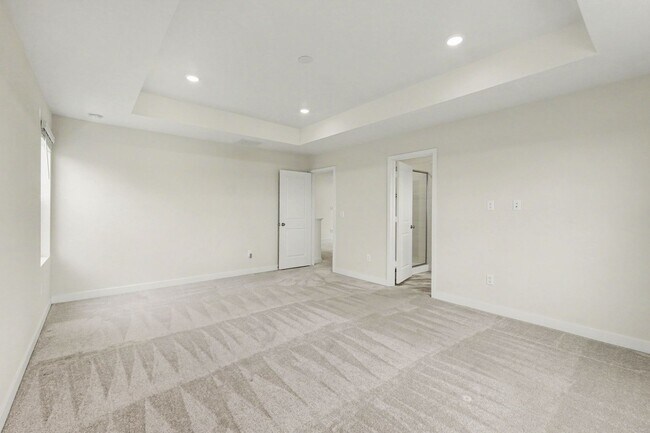 Building Photo - 5457 Inland Ave