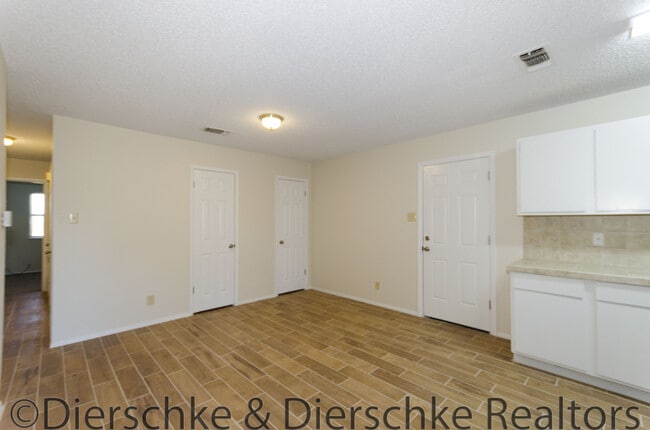 Building Photo - Updated 3 bedroom home near GAFB COMING SOON!