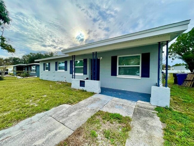 Building Photo - 5019 S 86th St