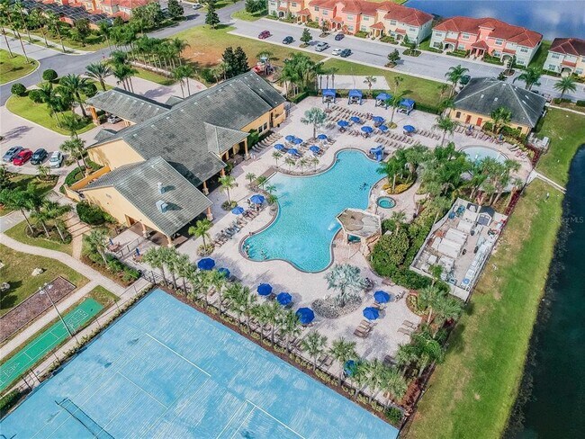 Building Photo - 8841 Candy Palm Rd