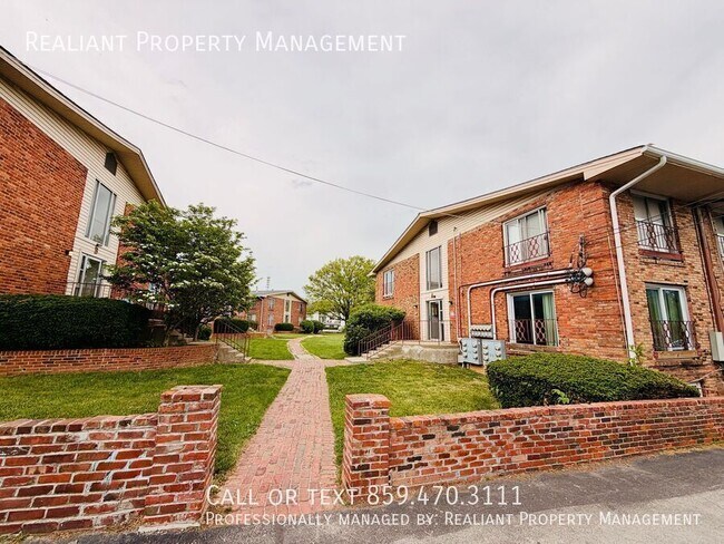 Building Photo - 1708 Jennifer Rd